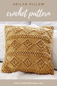 Adilyn Crochet Bag / Pillow – FREE PATTERN – Lakeside Loops