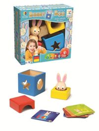 SmartGames Bunny Peek a Boo.  Second wooden puzzle for toddlers.  Try to build the same structure as in the picture.