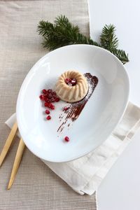 Zimtparfait Gugl mit Granatapfel und Schokolade, Weihnachtsdessert, Rezept auf dem Südtiroler Foodblog kebo homing