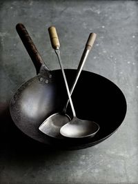 The 10 Commandments to Cooking With a Wok