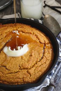 Vanilla Pumpkin Skillet Cornbread has a little Nielsen-Massey’s Madagascar bourbon pure vanilla paste to create just the vanilla flavor you want. What could be better?