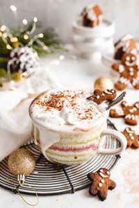 This is the best homemade gingerbread latte I've ever had!! It's secretly dairy free, ready in 5 minutes, and tastes even better than the Starbucks version! Make this vegan copycat Starbucks gingerbread latte for a cozy winter morning or holiday and Christmas treat! #christmas #gingerbread #vegan #dairyfree