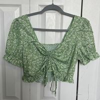 Green Floral Cropped Shirt From Amazon. Drawstring Adjustable Length. Never Worn And In Great Condition.