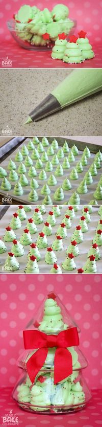 DIY Christmas Tree Meringues