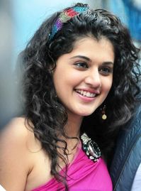 Taapsee Pannu All Size, Hip, Bra, Waist, Height, Weight, Age, Boyfriend, Biography & More