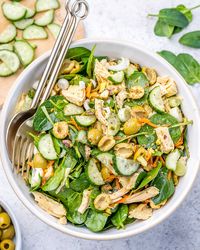 5-Minute Leftover Chicken Spinach Salad