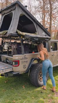 Ready for the camping season!  #repost @offroadfitness   #tuffstuffoverland #TSO #rooftoptent #RTT #overland #overlanding4x4 #4x4offroad #4x4 #camping #exploremore #letsgoplaces #campingadventures #letsgoexplore