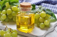 11 Impressive Health Benefits Of Grapeseed Oil - Natural Food Series