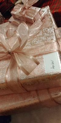 Rose gold wrapping