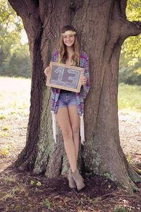 Cute idea to do for a thirteen year old birthday pics!