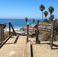 Your choice of 2 places to eat along this beach stop at Crystal Cove. Beachcomber Cafe (thebeachcombercafe.com) is quite popular, so get your name in before you're even hungry. Or hike the stairs and eat at Ruby's Shake Shack. (www.yelp.com/biz/rubys-shake-shack-newport-coast)