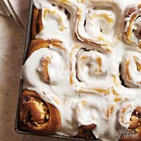 Apple-Cinnamon Rolls