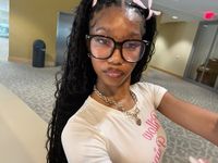 @amx111ia         #pinterest #coquette #pinterestgirl #trending #blackgirlaesthetic #softgirl #softgirlaesthetic #itgirl #backtoschool #blackgirlhairstyles #bows #bowaesthetic #cleangirl #cleangirlaesthetic #ootd #silver #girlblogger #glam #princess