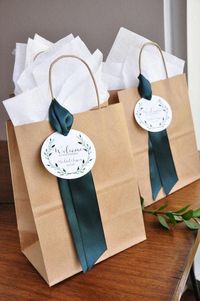 10 Crafty Ways To Hang Gift Tags on Party Gifts | Gift Elements SG