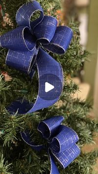 Michelle Dulevich on Instagram: "Save this for later if you need a really easy way to ribbon your tree. There’s so many ways you can do it, but this is one of the easiest and looks very elegant when done.❤️🎄  #christmas #turorials #christmastutorials #xmas #christmastreedesigner #christmasdiydecor #christmasdesign #christmas2024 #christmasdecor #christmasdecorationideas #christmasdecorating #christmastreedesigner #christmastreedecorating #christmastreeideas #holidaydecor #holidaybusiness #holidaydecorating  #seasonaldecorating"