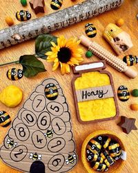 Honey Bee Counting with activity play dough for preschoolers