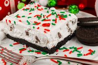 Our Peppermint Marshmallow No-Bake Dessert is a delicious blend of peppermint and marshmallow on a yummy Oreo Crust. Your family will ask you to make this one again and again.