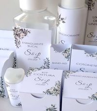 Mais do que uma demonstração de carinho com seus convidados, o Kit toalete é um item indispensável no seu grande dia, seja ele casamento, 15 anos, formaturas, bodas e aniversários em geral. Fazemos personalizado com a arte do seu evento. Enviamos para todo o Brasil.