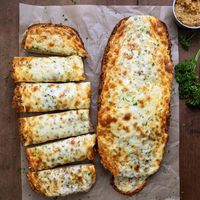 Cowboy Butter Garlic Bread