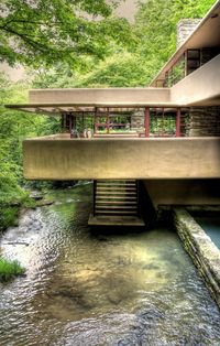 Organic Design... Fallingwater | Frank Lloyd Wright...