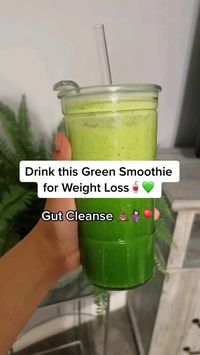 "Discover the ultimate path to slimness with these nourishing green smoothie recipes! 🌱💚"