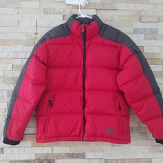 North Face Mens Puffer Jacket Product Details Brand - The North Face Material - Goose Down Insulation Color - Red / Grey Size - Men's Medium Condition - Excellent Style - Heavy Winter Puffer Coat Retail Price - $360 Measurements Top To Bottom Length - 27" Pit To Pit - 23" Smoke & Pet Free Home #Tags - Puff 96 1996 Bubble Puffy Guys Men Nupse Northface Tnf A5612 (Id-11-1068) Red The North Face Puffer, The North Face Red Winter Outerwear, Hooded Red Puffer Jacket For Outdoors, Red Winter Puffer Outerwear, Red The North Face Outdoor Outerwear, Red Moisture-wicking Winter Outerwear, Medium Coat, Winter Puffer, Winter Puffer Coat