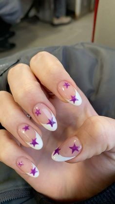 Oliva Rodrigo Nails Guts, Simple Olivia Rodrigo Nails, Purple Star Acrylic Nails, Concert Nails, Hippie Nails