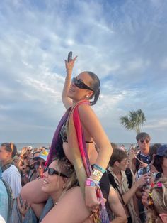 Hangout Fest 2024 #festival #rave #concert Rave Poses, Hard Summer Festival, Hangout Festival, Ibiza Rave, John Summit, Hangout Fest, Rave Fit