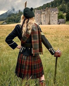 🏴󠁧󠁢󠁳󠁣󠁴󠁿 are proud to present our Scotland loves of the day! •••••••••••••••••••••••••••••••••••••••��•••••••• 🏅ARTIST @solveiginscotland… Scotland Kilt, Kilt Outfits