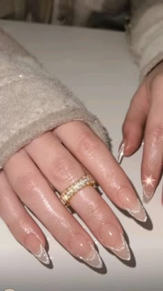 Almond French Tip Sparkle, Formal Nails Acrylic Almond, Nail Inspo Silver Glitter, Prom Sparkly Nails, Glitter Design Nails Acrylic, Grad Nails Acrylic Almond, Sza Aesthetic Nails, Prom Simple Nails, Grad Nail Ideas Simple