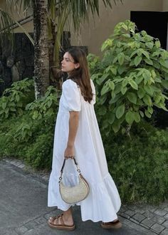 Modest Dressy Outfits, Flowy Outfits, Ethical Clothing Brands, Modest Dresses Casual, Transition Outfits, Warm Weather Outfits, Event Outfit, Dressy Outfits, Mode Inspiration