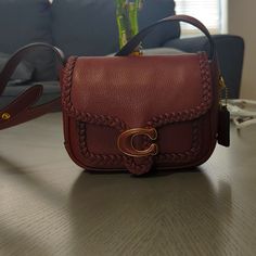 Coach Tabby Leather 19 Braided Saddle Bag Wine Color !!! Question Ask Me On The Comments Coach Tabby, Wallet Insert, Coach Crossbody Purse, Bags Coach, Gold Bag, Wine Color, Saddle Bag, Wallet Bag, Chain Shoulder Bag