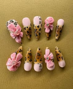 Y2k 3d, Nails Medium Almond, Press On Nails Medium, Medium Almond, Leopard Print Nails, Pretty Gel Nails, Really Cute Nails, Nails Medium, Unique Acrylic Nails