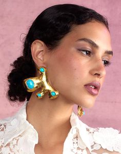 Luxury Statement Turquoise Necklace, Luxury Turquoise Statement Necklace, Luxury Turquoise Gemstone Earrings, Turquoise Statement Earrings, Luxury Statement Earrings With Gold-tone Hardware, Gem Earrings, Cynthia Rowley, Fabulous Jewelry, Hidden Gem