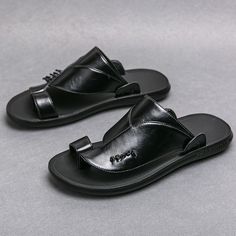 Summer Toe Sandals Genuine Leather Men Slippers Men Shoes 2023 New Slip on Casual Shoes Outdoor Mens Waterproof Slippers, Mens Sandals Beach, Outdoor Luxury, Soft Sandals, Men Slippers, Slippers For Men, Luxury Flats, Rock Outfit, Comfortable Slippers