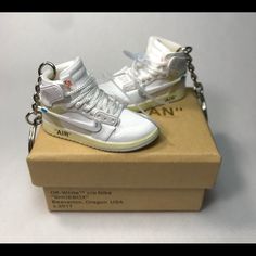 3d Keychains - Sneakers - Jordan - Hype. Two 3d Keychains Jordan Plus The Box - Fast Shipping ! #Angelatzzi #3dkeychains Jordan Keychains, Keychain Jordan, Jordan 1 Dior, Sneakers Jordan, Jordan White, Womens Jordans, Retro Men, Newest Jordans, Air Max 1