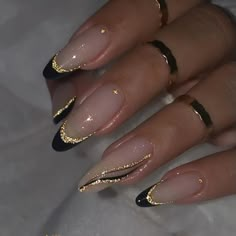 Fall Acrylic Nails Step into the New Year with style - explore chic and sparkling nail designs! Almond Gel Nails Black, Black White And Gold Almond Nails, Prom Nails Black Almond, Almond Nails Fancy Designs, Good Wedding Nails, Anniversary Nails Designs, Almond Party Nails, Nail Inspo For Gold Dress, Black With Gold French Tip Nails