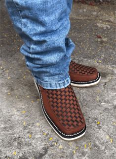 【Last Day Discount 50%OFF Sale】Handcrafted Western Cowboy Boots – NucbnClub Royal King, Mens Boots Casual, Rims And Tires, Shoe Polish, Fun Pictures, Beef Cuts, Mens Boots Fashion, Boots Casual, Free Shoes