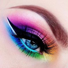 Halloweenský Makeup, Rainbow Eyeshadow, Drag Make-up, Cute Eye Makeup, Pride Makeup, Rainbow Makeup, Smink Inspiration, Makeup Brush Set Professional