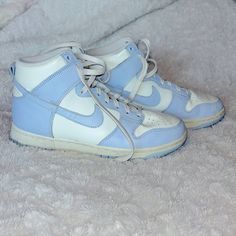 Nike Light Blue High Top Shoes. Is A Women’s Size 8. In Very Very Good Condition, Only Worn Twice. Open To Offers! Light Blue Shoes Aesthetic, Blue Shoes Aesthetic, Light Blue Shoes, Nike Light, Blue High Tops, Oc Design, Shoes Aesthetic, Swag Shoes, Shoes Color