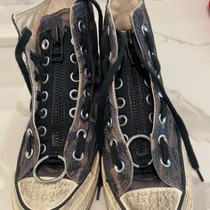 Hi Undercover The New Warriors Camo Converse Size 6.5 Women, Worn Once Camo Converse, New Warriors, Shoes Converse, Converse Sneakers, Converse Chuck Taylor All Star, Womens Converse, Chuck Taylor All Star, Converse Chuck, Converse Shoes