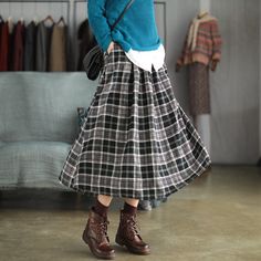 Color: Black And White, Size: Free Size Checkered Skirt Outfit, Elastic Waist Skirt Pattern, Coffee Outfit, Black And White Coffee, Elastic Waist Skirt, Vintage Fits, Hem Skirt, Vintage Plaid, Plaid Skirt