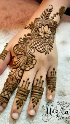 henna designs for hands and feet