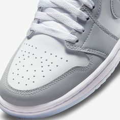 Brand: Air Jordan Model: WMNS Air Jordan 1 Low Nickname: 'Wolf Grey'Colorway: White / Wolf Grey - Aluminum SKU: DC0774-105Release Date: 07/20/2021 Air Jordan 1 Low White, Jordan 1 Low White, Jordan Model, Nike Air Jordan 1 Low, Womens Air Jordans, Air Jordan 1 Retro High Og, Jordans Women, Nike Air Jordan 1, Air Jordan 1 Low