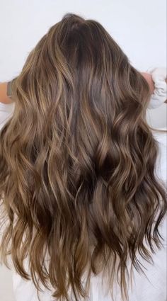 Dark Autumn Hair, Hair Cuts Highlights, Rachel Hair, Underlights Hair, Brown With Blonde Highlights, Korean Hair Color, Red Hair Inspo, Brown Hair Dye