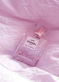 Bling Aesthetic, Aesthetic Chanel, Chanel Perfume Bottle, Chanel Aesthetic, Parfum Chanel, Bottle Images, Pink Perfume, Perfume Collection Fragrance, Aesthetic Shop