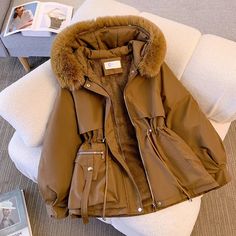 Cool Winter Coats For Women, Cute Winter Jackets For Women, Cute Winter Jackets, Winter Jackets For Women, Winter Coats For Women, Gorgeous Boots, Elegant Blazers, Cool Winter, Jacket Parka