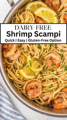 a pan filled with shrimp scampi and lemon slices