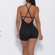 Designed For: Everyday & Workouts Built In Sports Bra Stays In Place Supportive Flattering 4 Way Stretch Removable Modesty Pads Comfortable Straps No Front Seam Inseam 3.5" Model Is Wearing Small Height: 5'5" Weight: 140 Lbs Bust: 32d Waist: 25" Hips: 34" Workout Bodysuit, Black Backless Jumpsuits, Catsuit Bodysuit, Sport Outfits Gym, Yoga Jumpsuit, Bodycon Outfits, Estilo Fitness, Gym Workout Outfits, Overall Jumpsuit