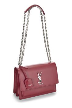 Marca: YVES SAINT LAURENT
 Color rojo
 Características:


 Estado usado: Excelente; Ligeras bolitas en el forro interior de gamuza.

 Longitud: 9" (22 cm), Altura: 6" (15 cm), Profundidad: 3" (7 cm), Caída de la correa: 12" (30 cm)

 Hecho en Italia

 Correas de cuero y eslabones de cadena ajustables

 Cierre magnético.



 EAN: 0198347651358
 Dimensiones del paquete: 9,0 x 6,0 x 3,0 pulgadas Sac Yves Saint Laurent, Paloma Picasso, Laura Geller, Color Rojo, Cow Boy, Thom Browne, Daniel Wellington, Jennifer Lopez, Giuseppe Zanotti